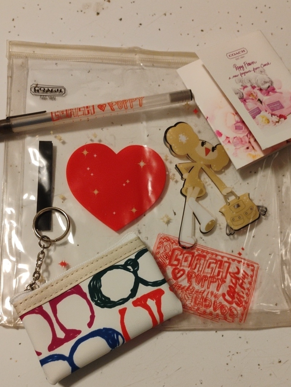Coach-Poppy 4pc Accessory Set ♥️ (Pouch, Pen, Sample, Fashion Coin )
